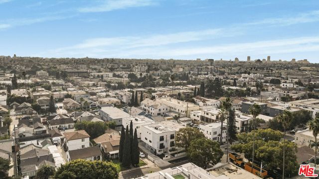 5456 Barton Avenue, Los Angeles, CA 90038