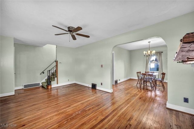 3707 Freehold Avenue, Parma, OH 44134