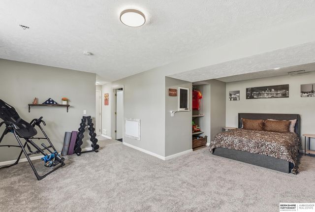 3415 Duane Avenue, Bellevue, NE 68123