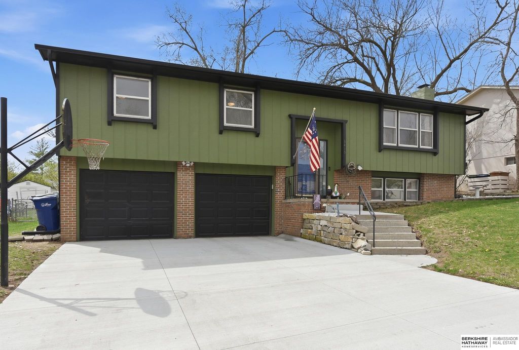 3415 Duane Avenue, Bellevue, NE 68123