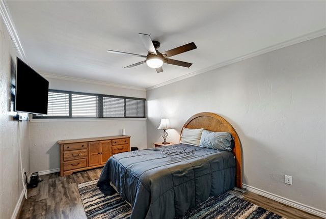 400 Hi There 101, Horseshoe Bay, TX 78657