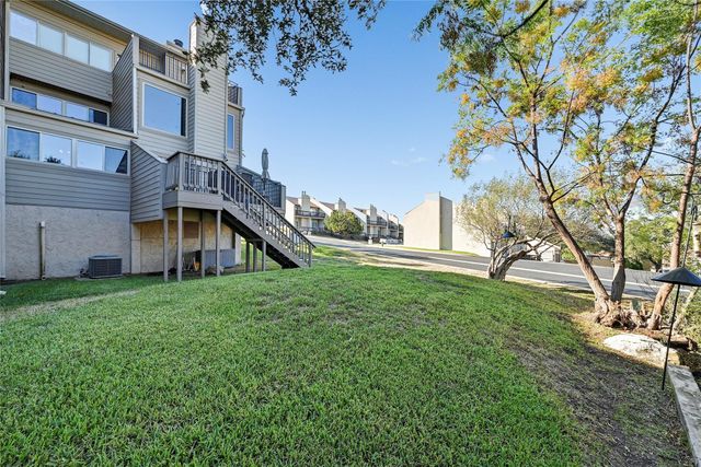 400 Hi There 101, Horseshoe Bay, TX 78657
