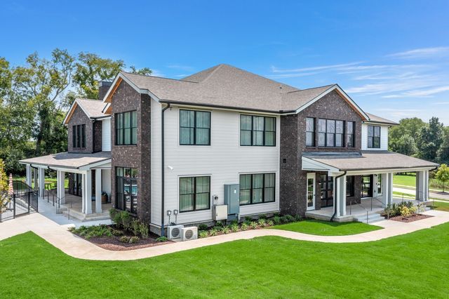 6170 Binns Lane, Hermitage, TN 37076