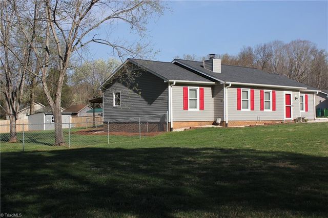 1008 Timberpeg Court, Lewisville, NC 27023