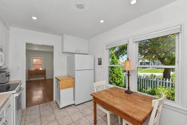 W165N8607 Dardis AVENUE, Menomonee Falls, WI 53051