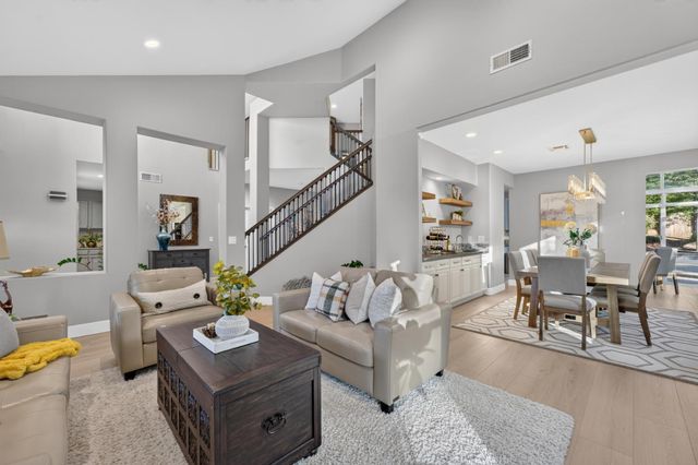 120 Waterboro Sqr, Folsom, CA 95630