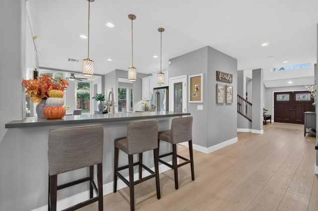 120 Waterboro Sqr, Folsom, CA 95630