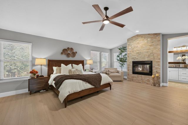 120 Waterboro Sqr, Folsom, CA 95630
