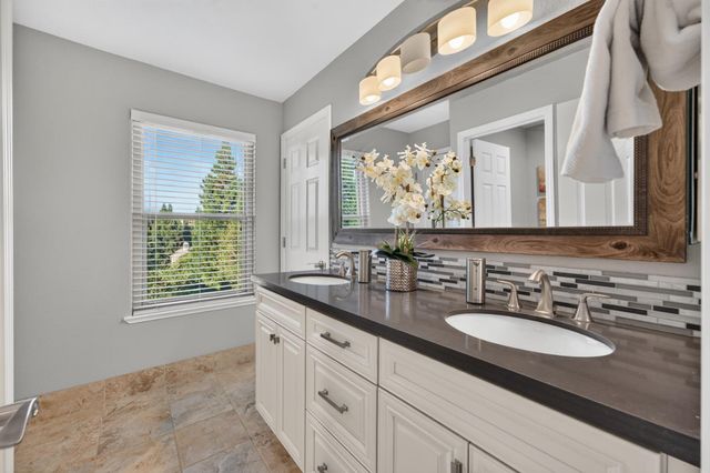 120 Waterboro Sqr, Folsom, CA 95630