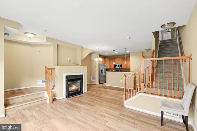 6109 ASTER HAVEN CIR, Haymarket, VA 20169
