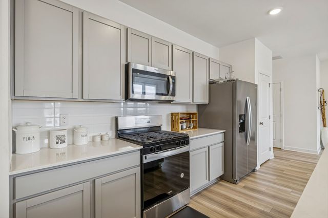 5030 Lawler Ln, Old Hickory, TN 37138