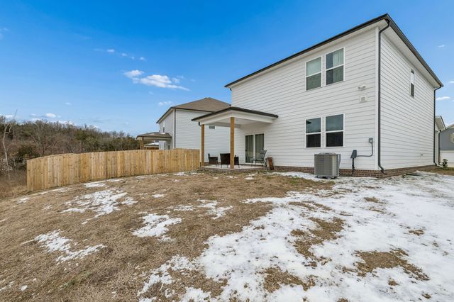 5030 Lawler Ln, Old Hickory, TN 37138