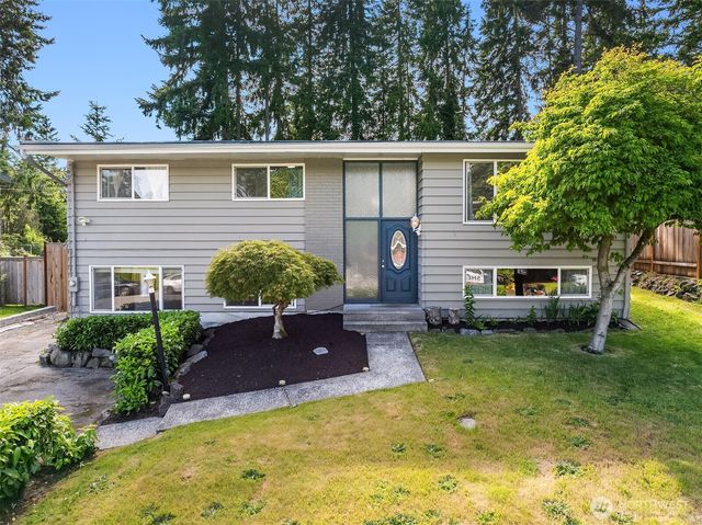 18312 73rd Avenue W, Edmonds, WA 98026