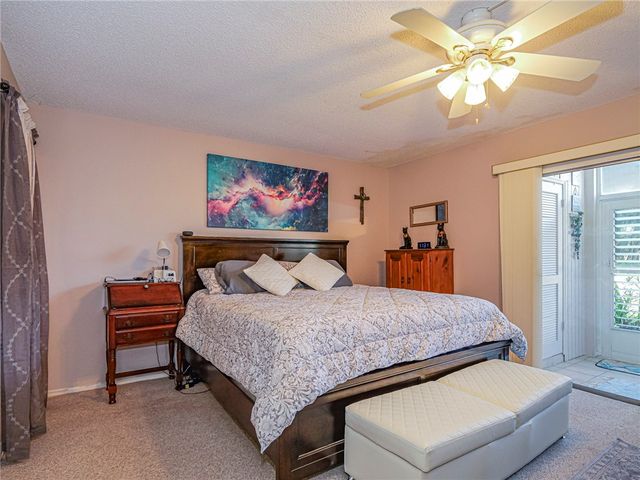 16 Vista Palm Lane 106, Vero Beach, FL 32962