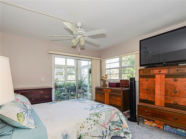 16 Vista Palm Lane 106, Vero Beach, FL 32962