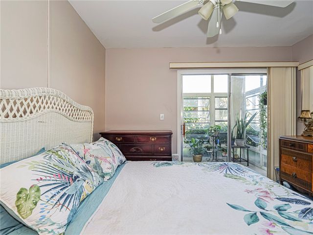 16 Vista Palm Lane 106, Vero Beach, FL 32962