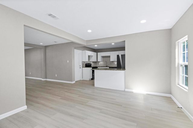 4114 Hoffman Street, Houston, TX 77026