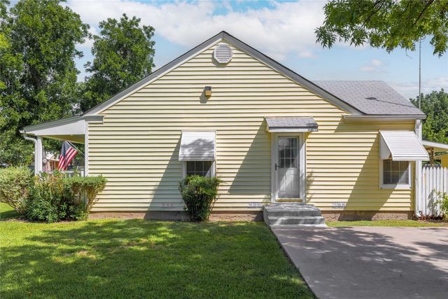 2308 Dartmore Street, Brownwood, TX 76801