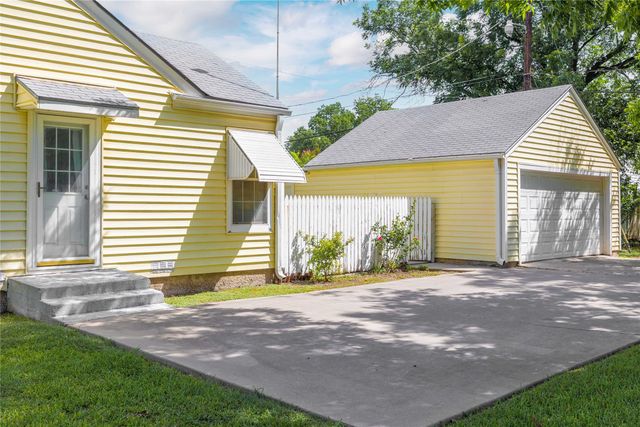 2308 Dartmore Street, Brownwood, TX 76801