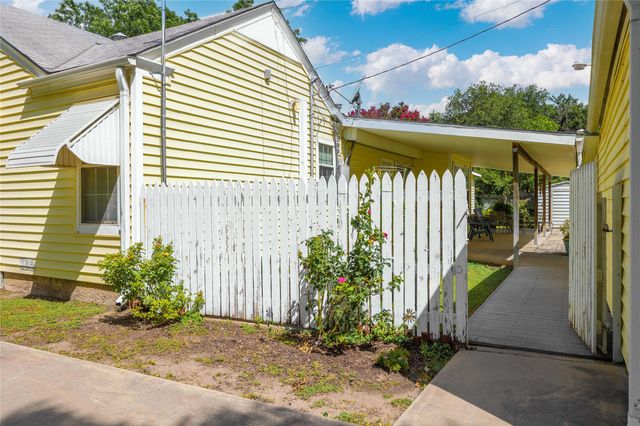 2308 Dartmore Street, Brownwood, TX 76801