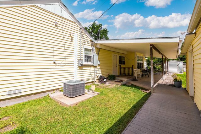 2308 Dartmore Street, Brownwood, TX 76801