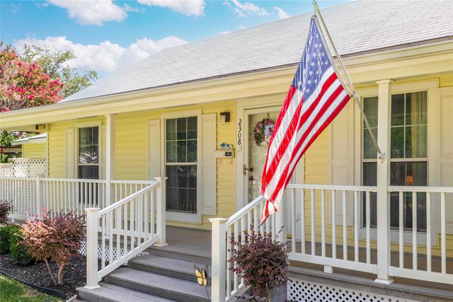 2308 Dartmore Street, Brownwood, TX 76801