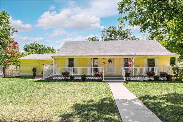 2308 Dartmore Street, Brownwood, TX 76801