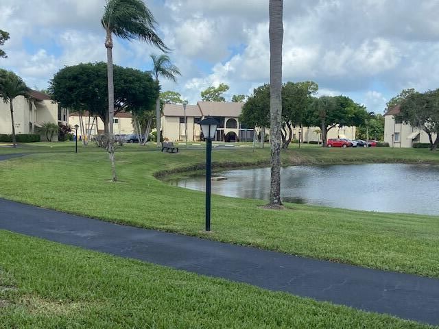 3526 La Palmas Court D-1, Greenacres, FL 33463