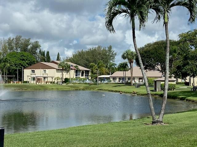 3526 La Palmas Court D-1, Greenacres, FL 33463