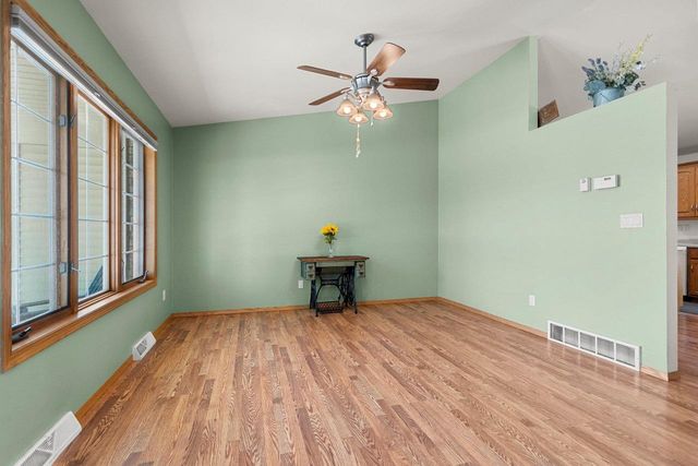 N9443 HANDEL DRIVE, Appleton, WI 54915
