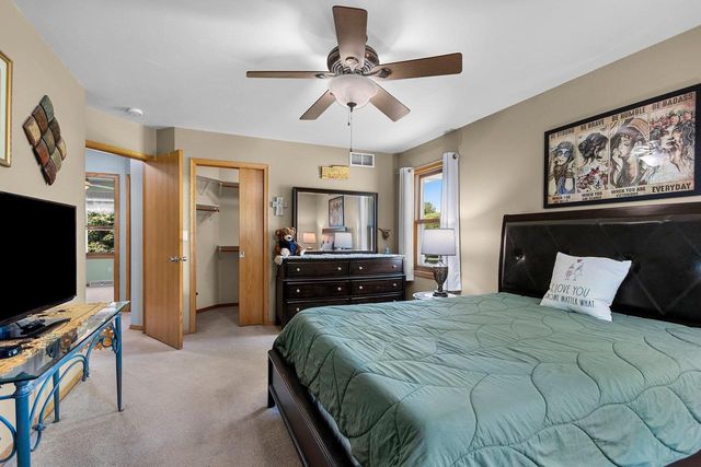 N9443 HANDEL DRIVE, Appleton, WI 54915