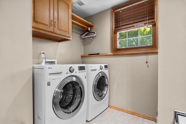 N9443 HANDEL DRIVE, Appleton, WI 54915