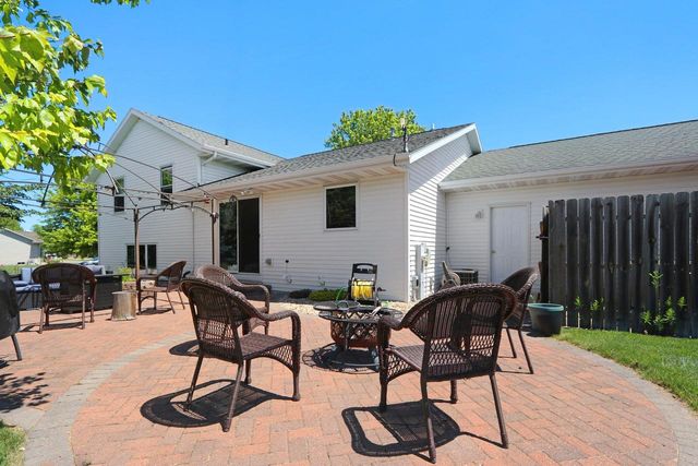 N9443 HANDEL DRIVE, Appleton, WI 54915