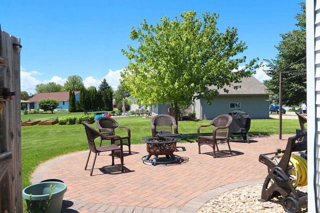 N9443 HANDEL DRIVE, Appleton, WI 54915
