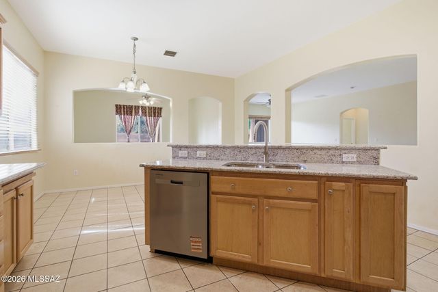 11523 W Minneola Drive, Marana, AZ 85653