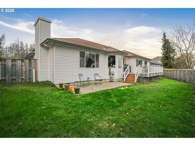 2652 Sw PHYLLIS Dr, Gresham, OR 97080