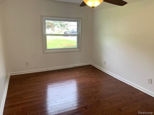 18334 Irving Street, Livonia, MI 48152