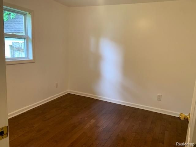 18334 Irving Street, Livonia, MI 48152