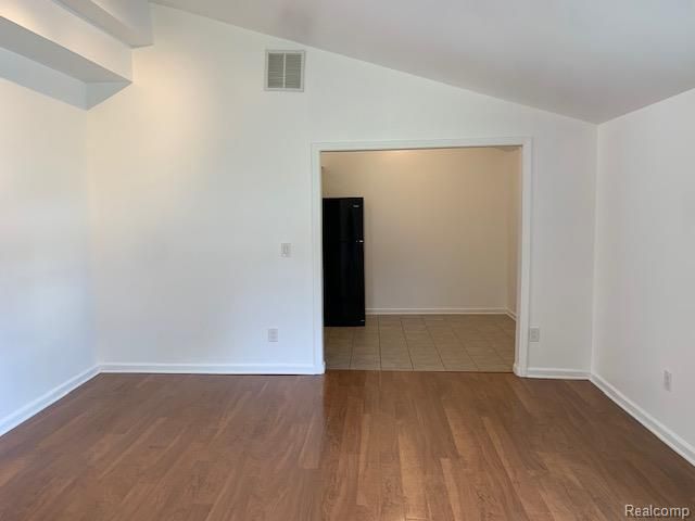 18334 Irving Street, Livonia, MI 48152