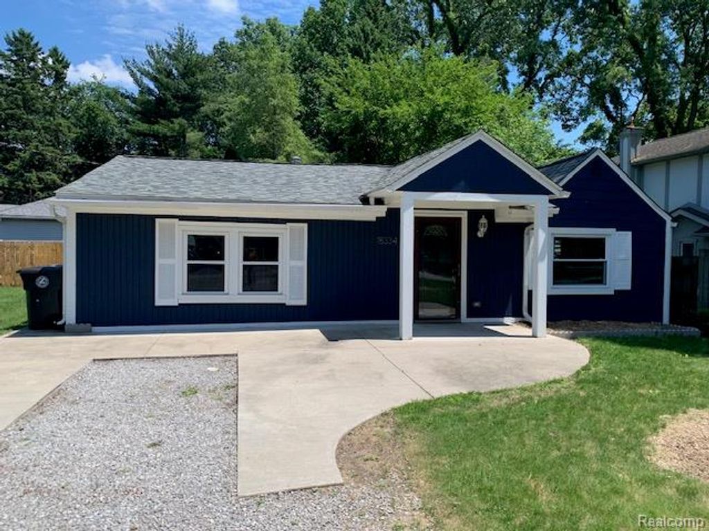 18334 Irving Street, Livonia, MI 48152