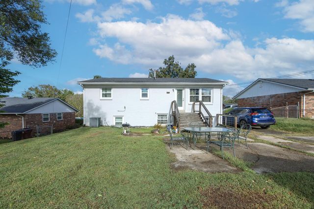 128 Cherokee Drive, Winchester, KY 40391