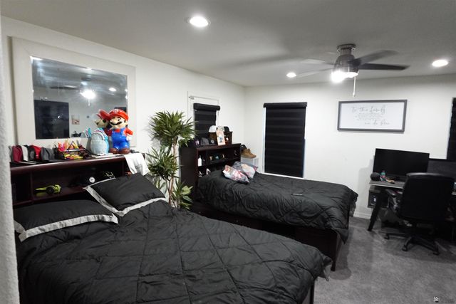 400 N XCARET CT, Somerton, AZ 85350