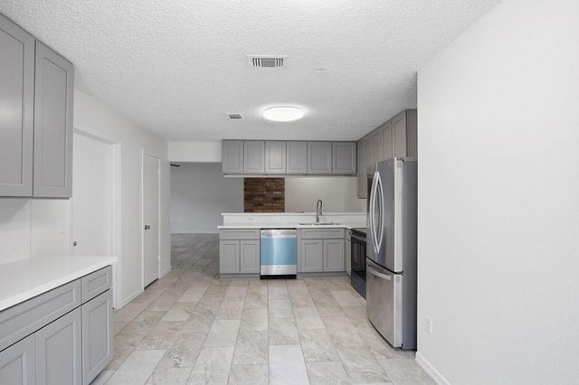 54 Quiet Peace Place, The Woodlands, TX 77381