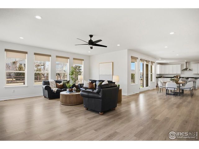 6402 Foothills View Pl, Fort Collins, CO 80528