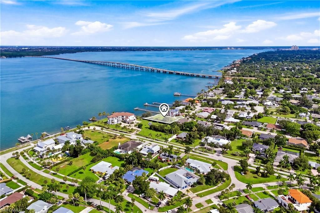 8441 Casa Del Rio LN, FORT MYERS, FL 33919 — exterior
