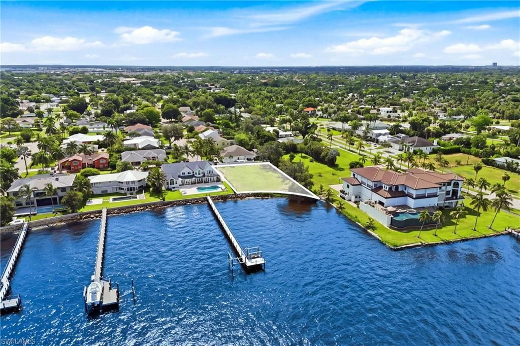 8441 Casa Del Rio LN, FORT MYERS, FL 33919 — photo 4