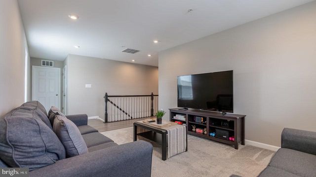 12610 ROSENCRANS DR, Hagerstown, MD 21740