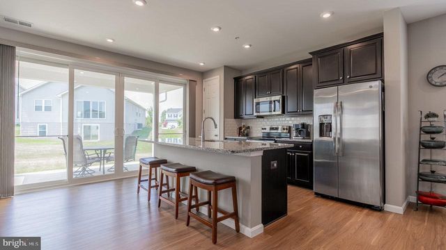 12610 ROSENCRANS DR, Hagerstown, MD 21740