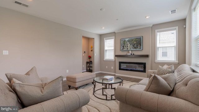 12610 ROSENCRANS DR, Hagerstown, MD 21740