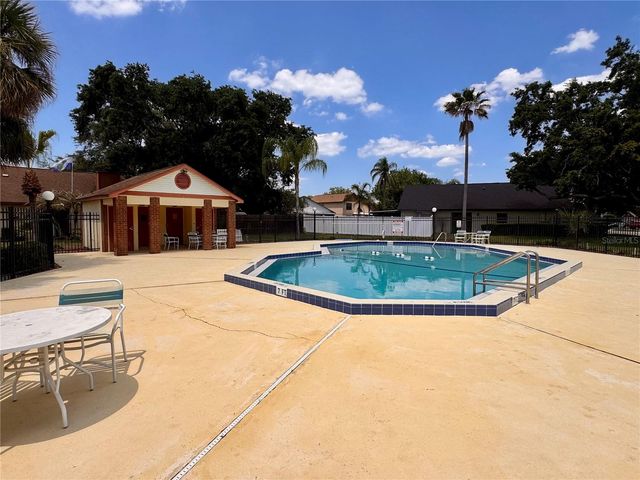 2784 WHISPER LAKES CLUB CIRCLE, Orlando, FL 32837